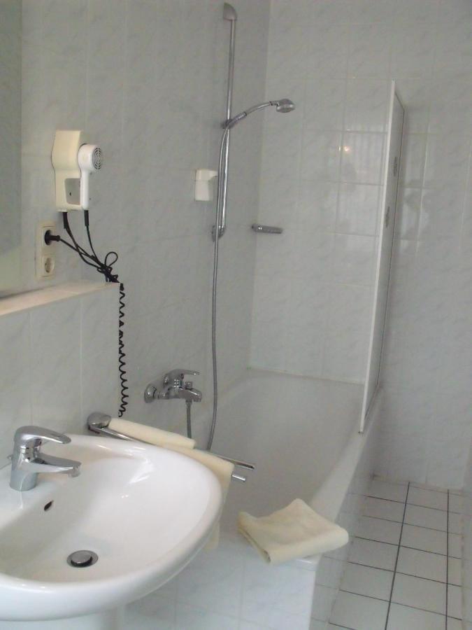 Hotel Alexander Olsztyn Ruang foto